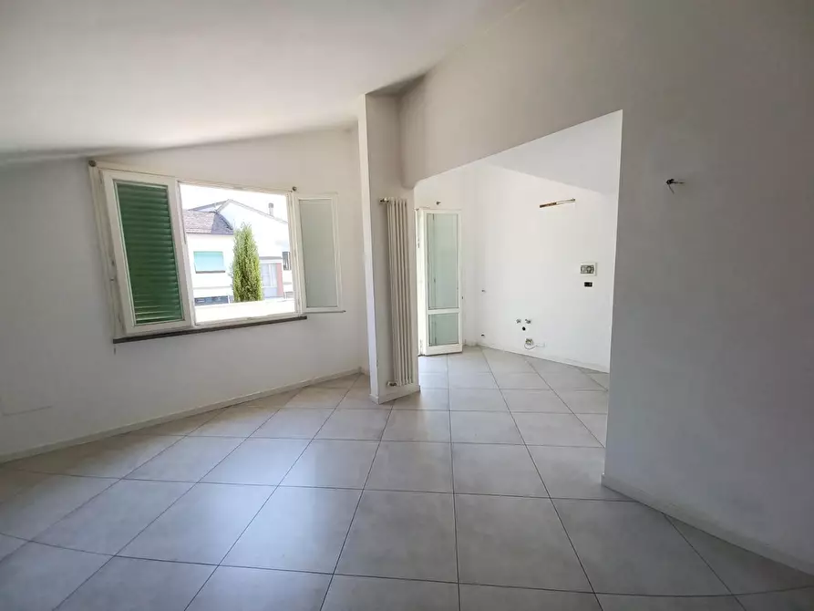 Immagine 6 di Appartamento in vendita  a Vinci