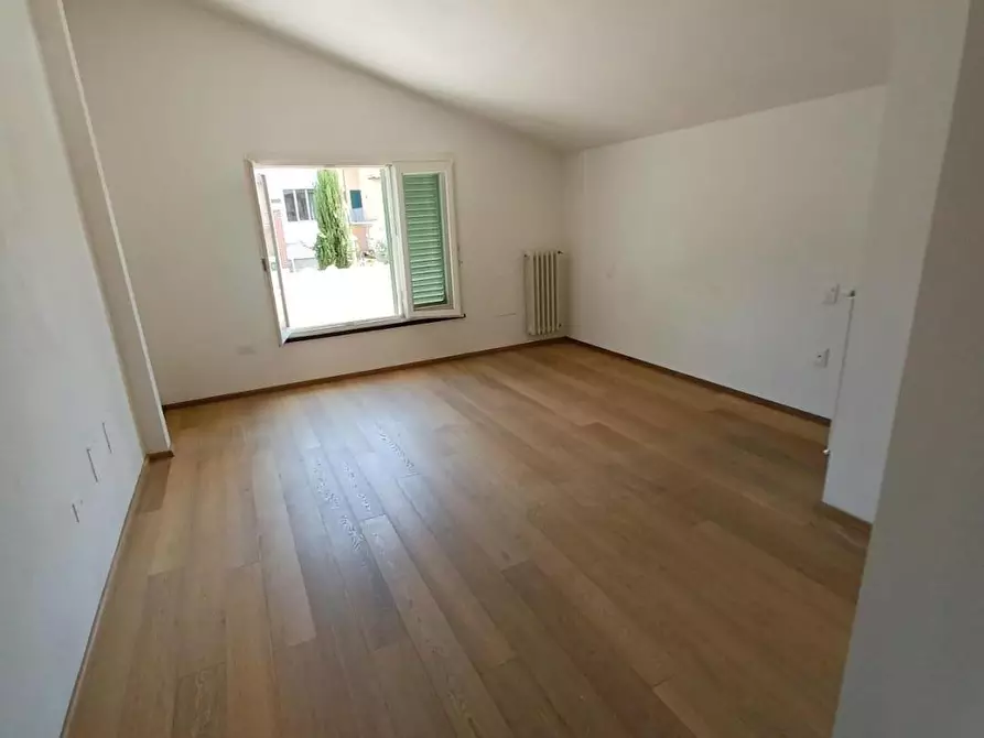 Immagine 26 di Appartamento in vendita  a Vinci