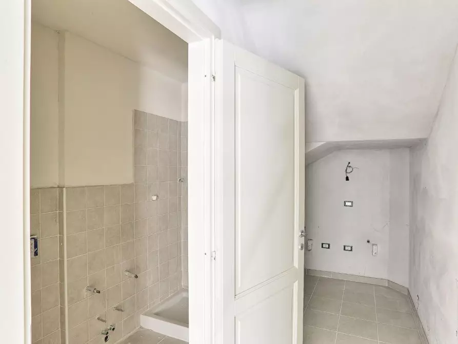 Immagine 6 di Appartamento in vendita  a Rosignano Marittimo