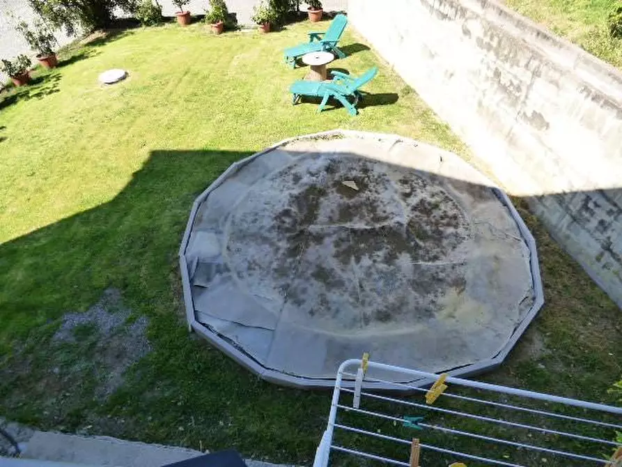 Immagine 24 di Rustico / casale in vendita  a Lucca