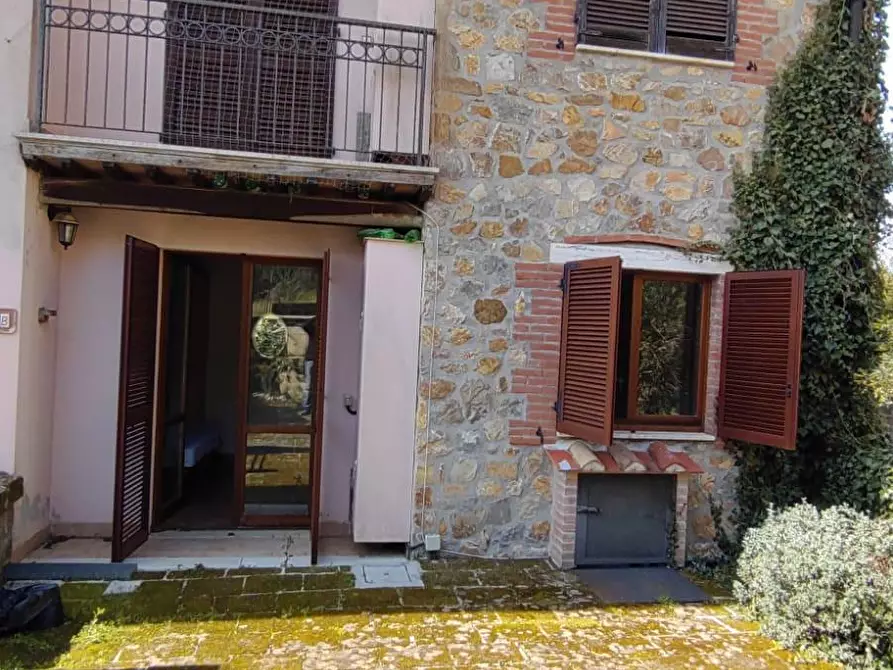 Immagine 7 di Appartamento in vendita  a Manciano