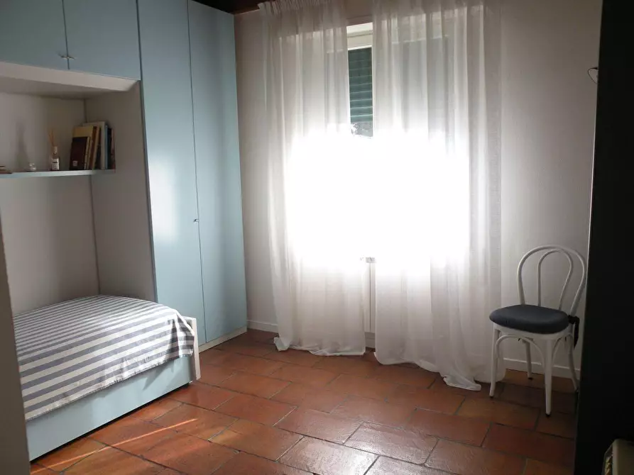 Immagine 19 di Casa bifamiliare in vendita  a Massa