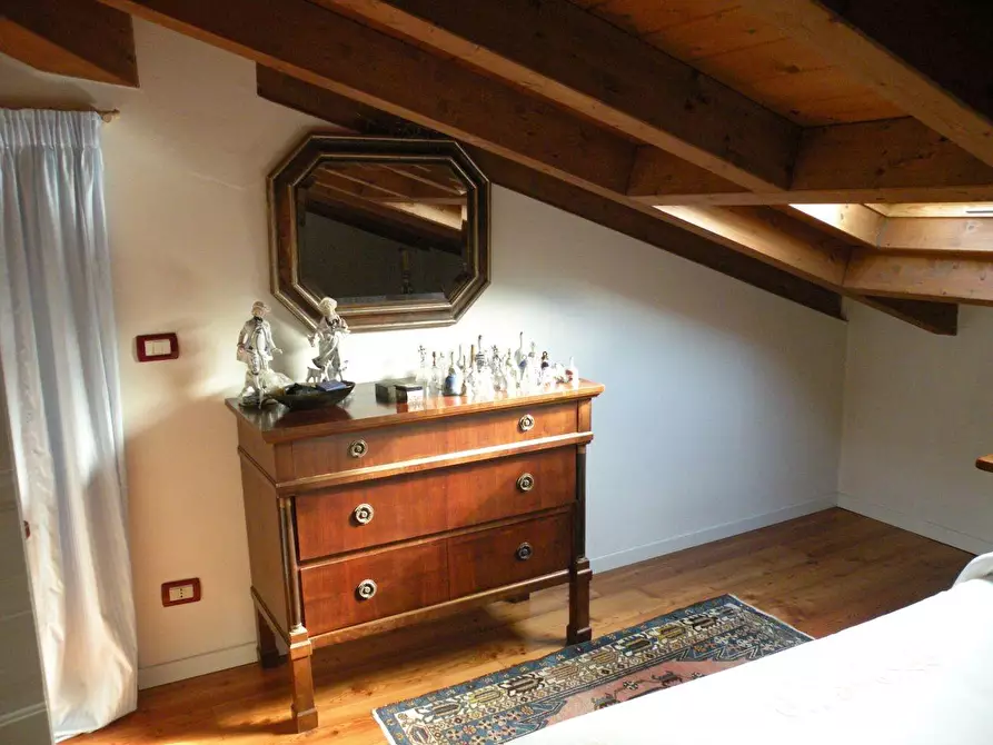 Immagine 24 di Casa bifamiliare in vendita  a Massa