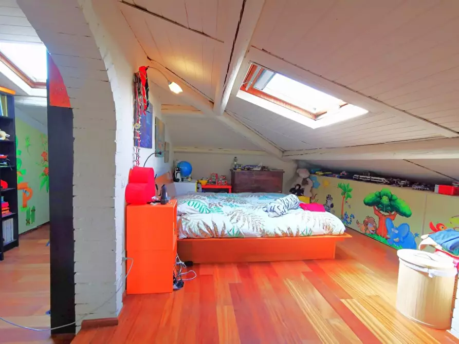 Immagine 24 di Villa in vendita  a Cascina