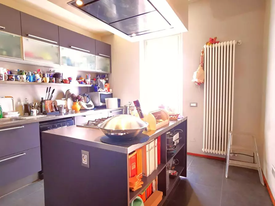 Immagine 13 di Villa in vendita  a Cascina