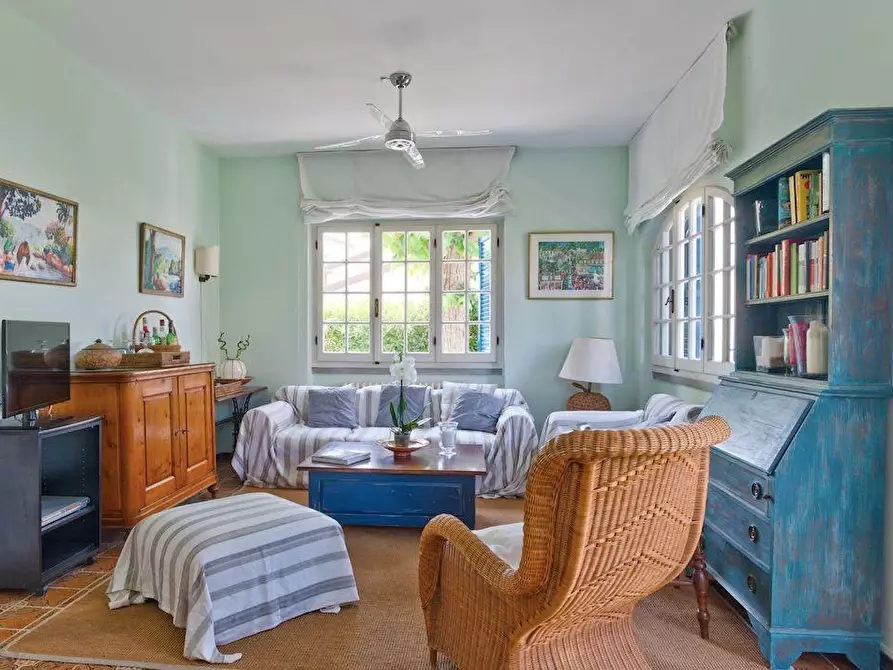 Immagine 4 di Palazzo in affitto  a Forte Dei Marmi