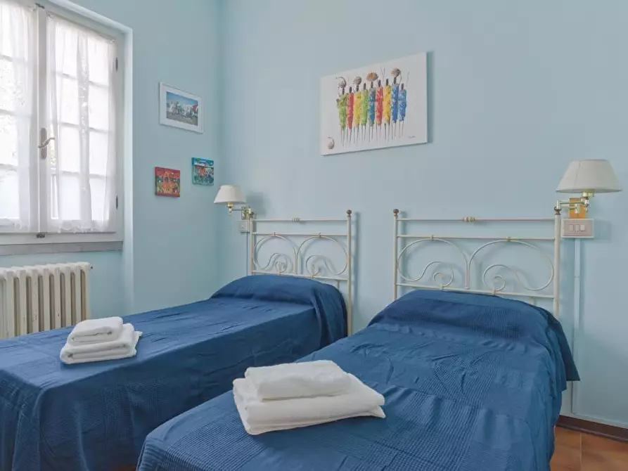 Immagine 7 di Palazzo in affitto  a Forte Dei Marmi