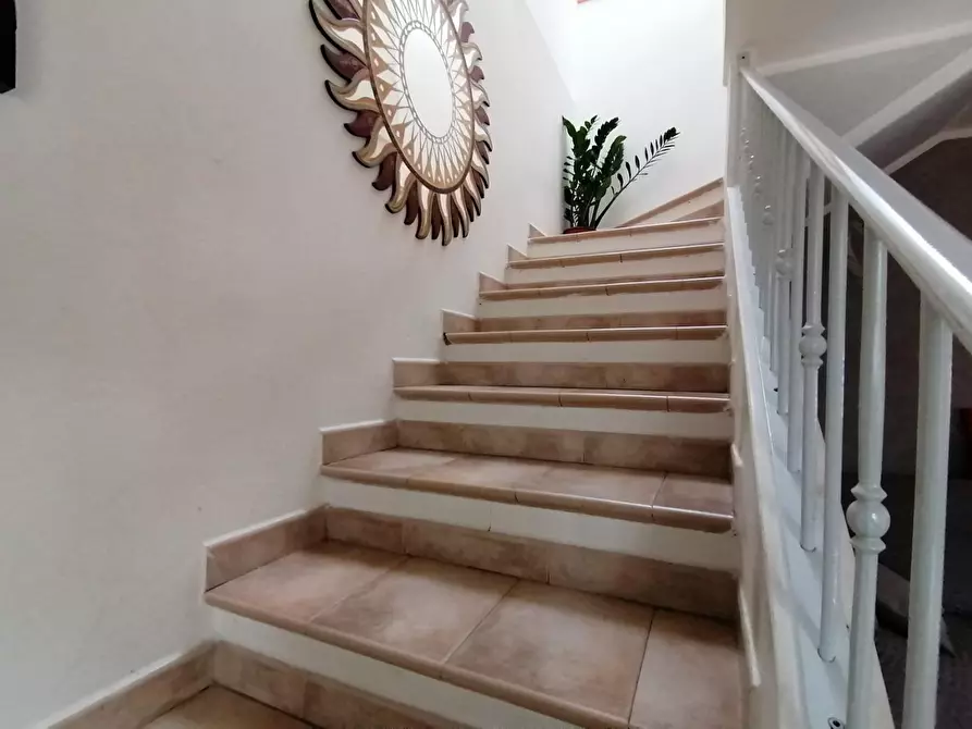 Immagine 7 di Casa indipendente in vendita  a Massa