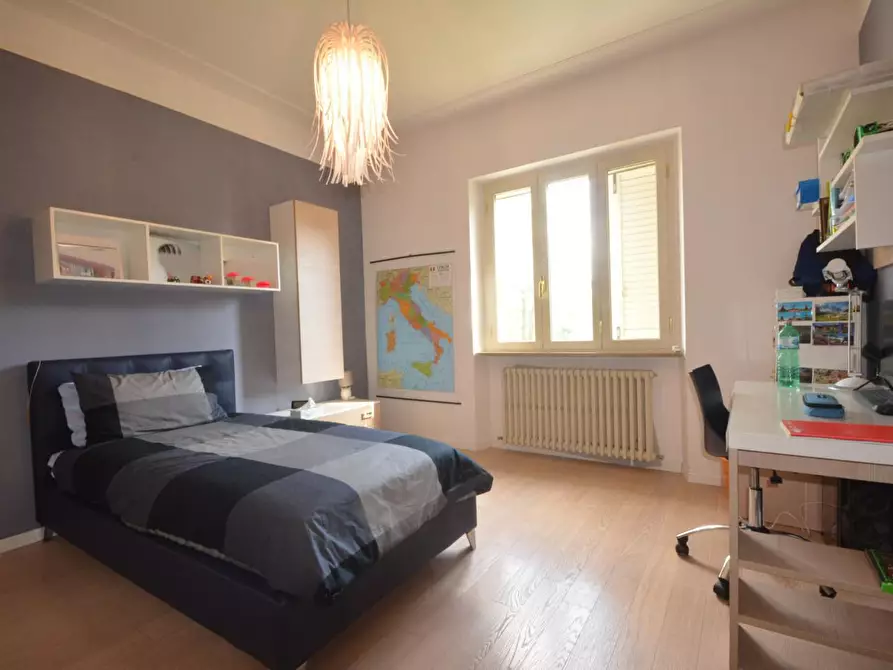 Immagine 16 di Villa in vendita  a Lucca