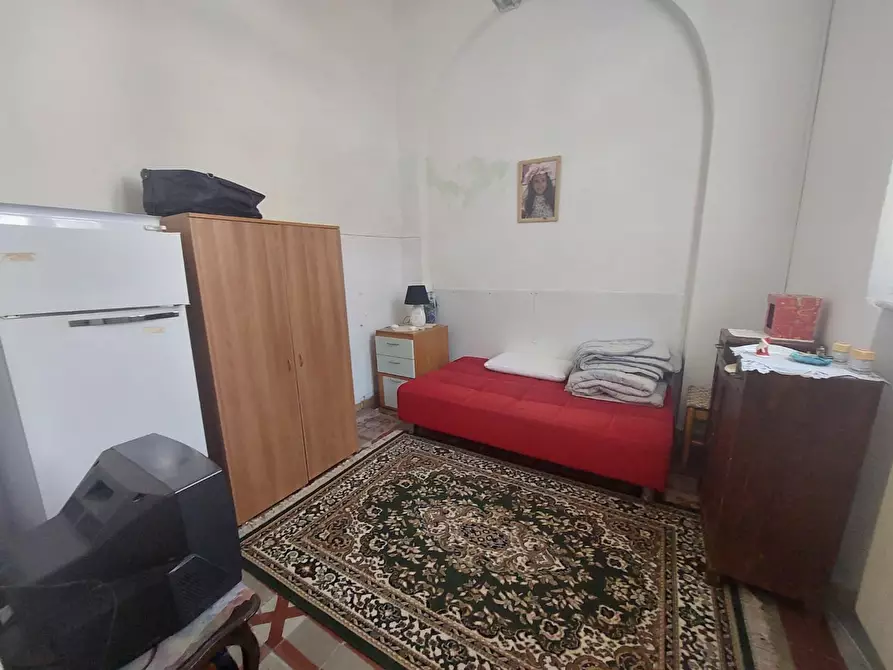 Immagine 2 di Appartamento in vendita  a Carrara