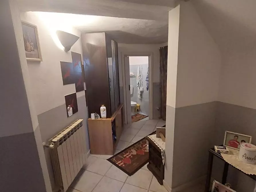 Immagine 9 di Appartamento in vendita  a Carrara