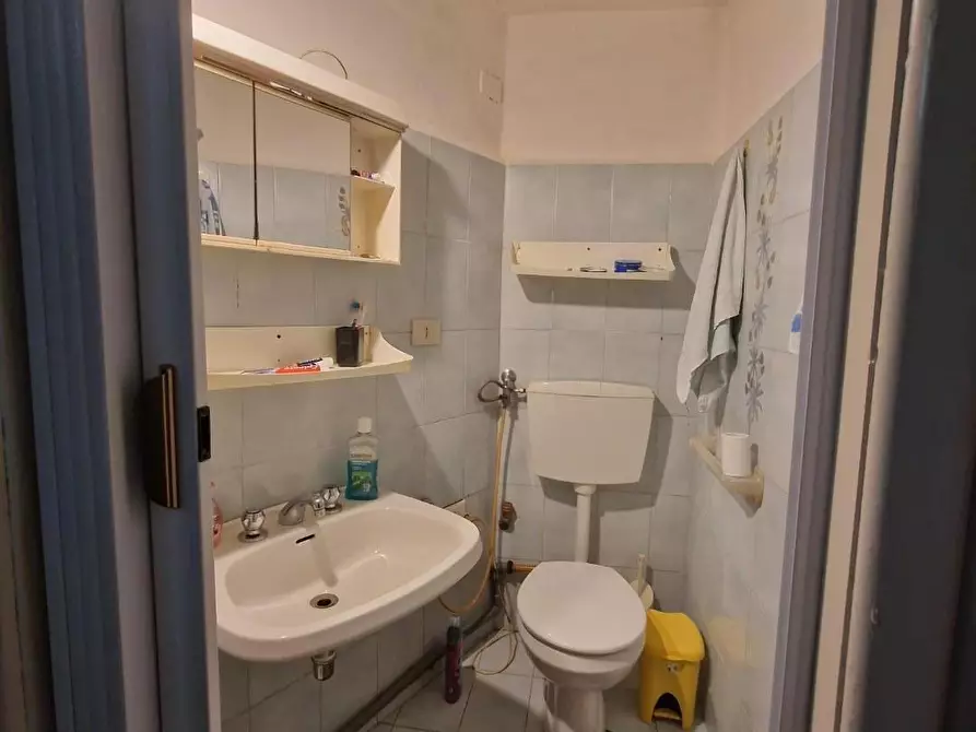 Immagine 14 di Appartamento in vendita  a Carrara