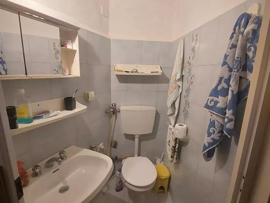 Immagine 5 di Appartamento in vendita  a Carrara