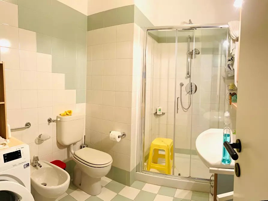 Immagine 11 di Appartamento in vendita  a Massa