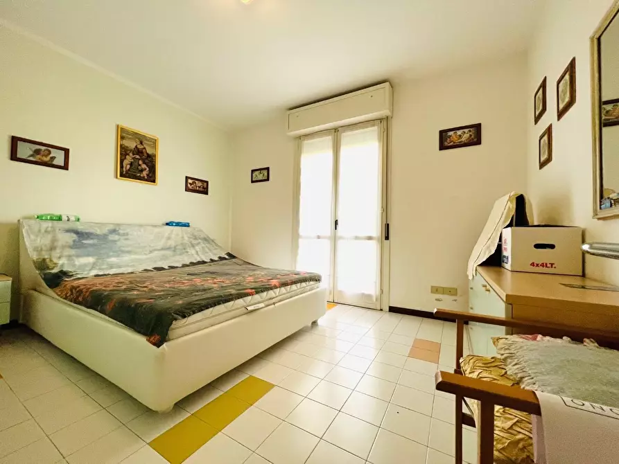 Immagine 7 di Appartamento in vendita  a Massa