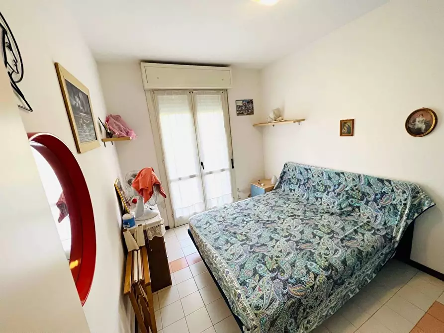 Immagine 8 di Appartamento in vendita  a Massa