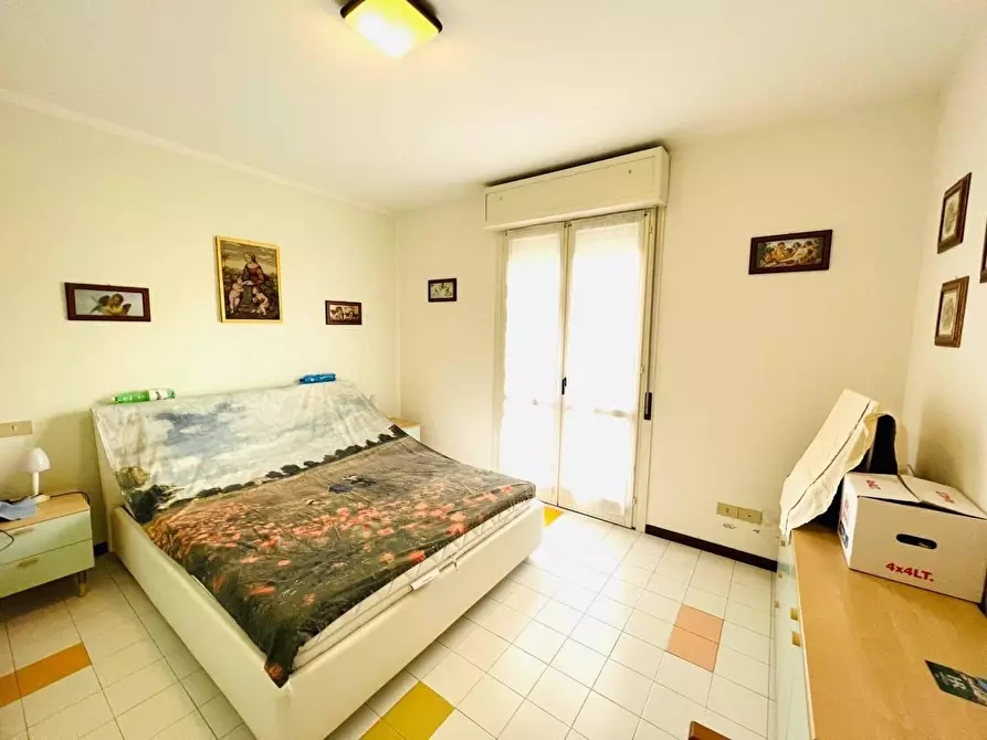 Immagine 5 di Appartamento in vendita  a Massa