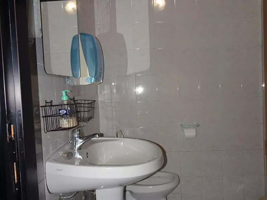 Immagine 11 di Locale commerciale in vendita  a Montopoli In Val D'arno