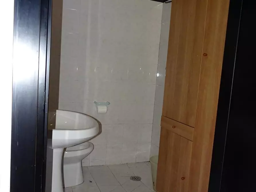 Immagine 13 di Locale commerciale in vendita  a Montopoli In Val D'arno