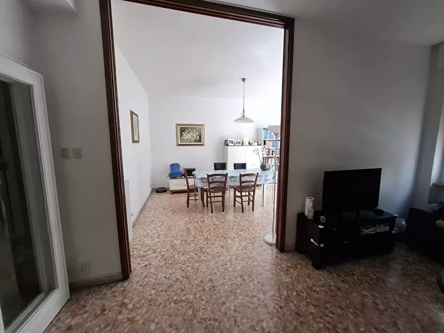 Immagine 15 di Appartamento in affitto  a Pisa