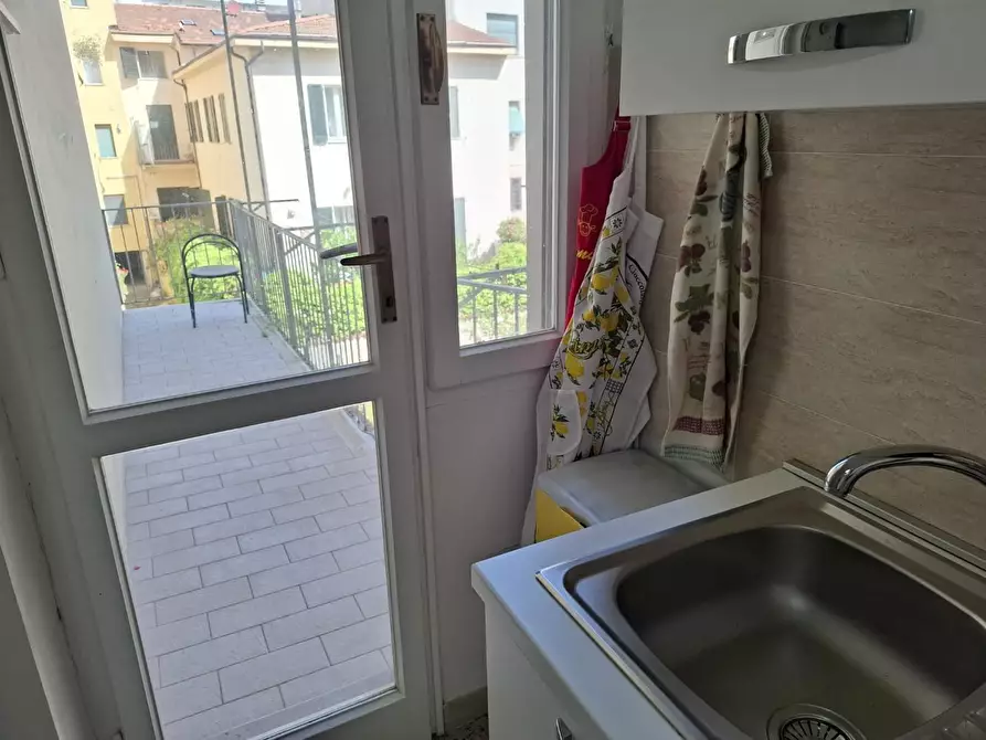 Immagine 18 di Appartamento in affitto  a Pisa