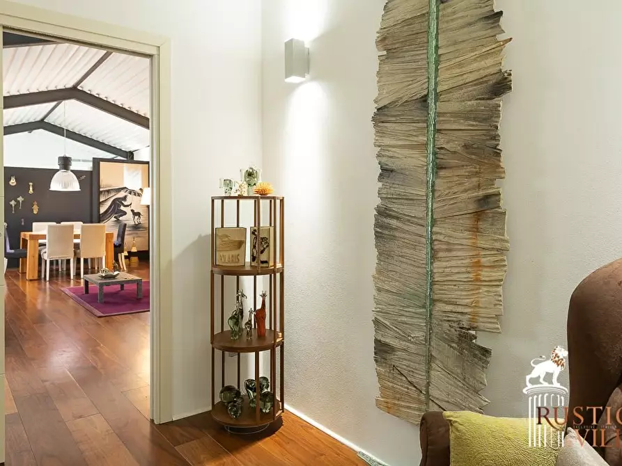 Immagine 30 di Villa in vendita  a Pisa