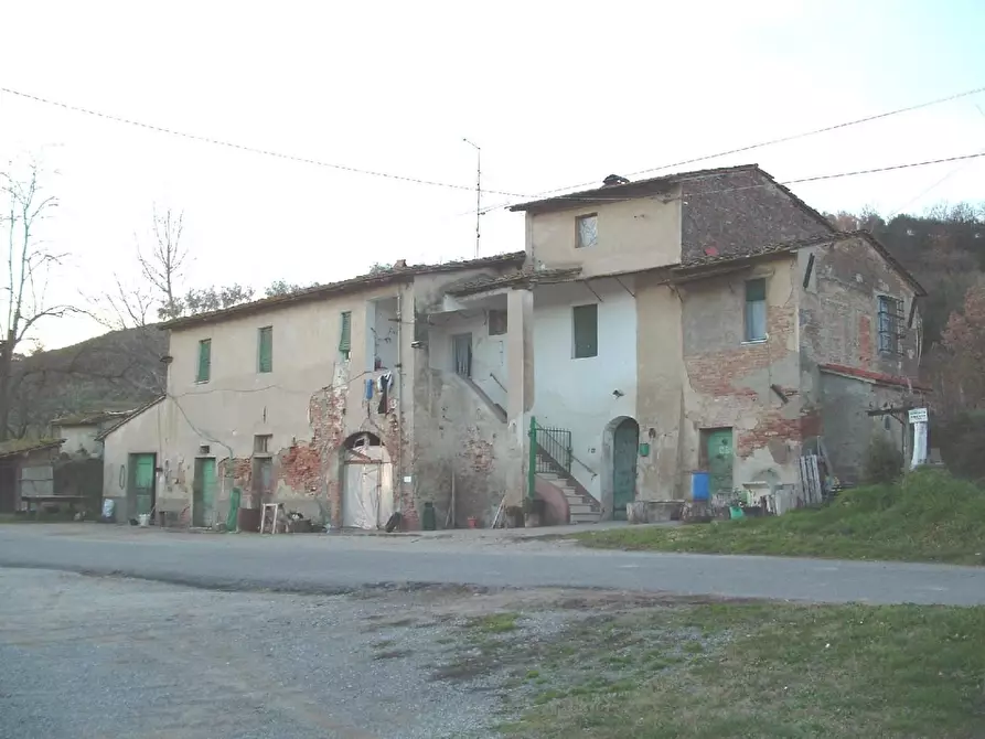 Immagine 1 di Casa colonica in vendita  a San Miniato