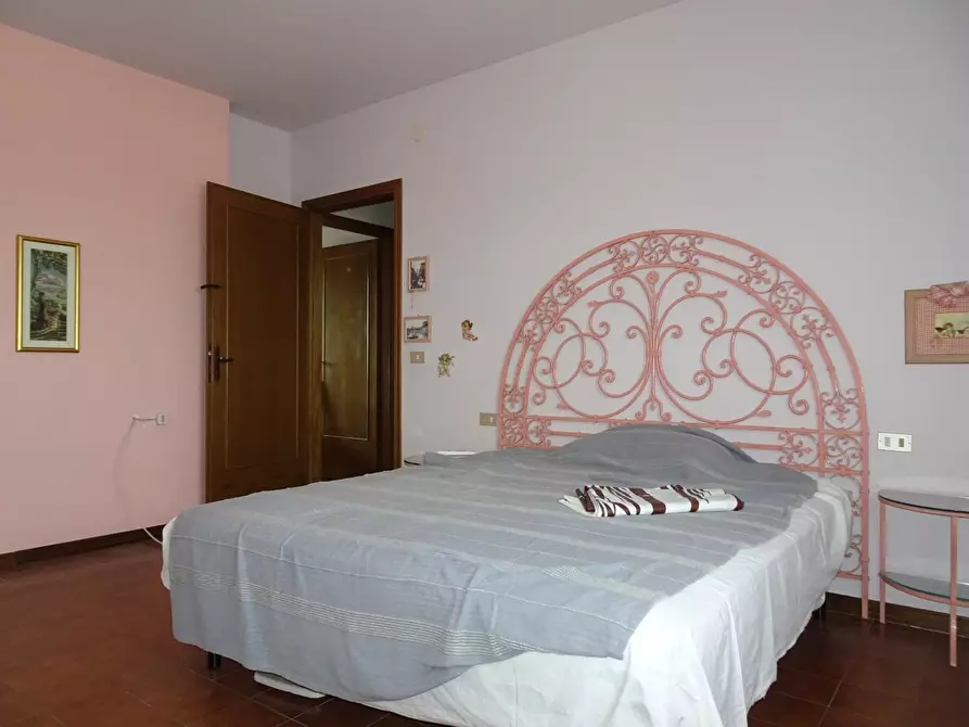 Immagine 14 di Appartamento in vendita  a Montopoli In Val D'arno