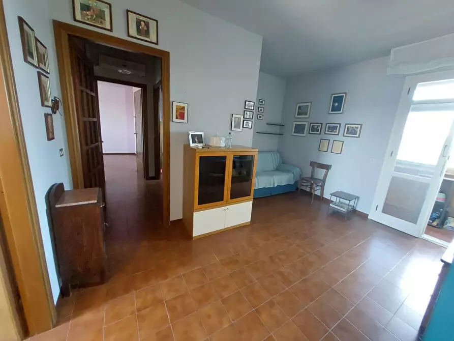 Immagine 27 di Appartamento in vendita  a Montopoli In Val D'arno