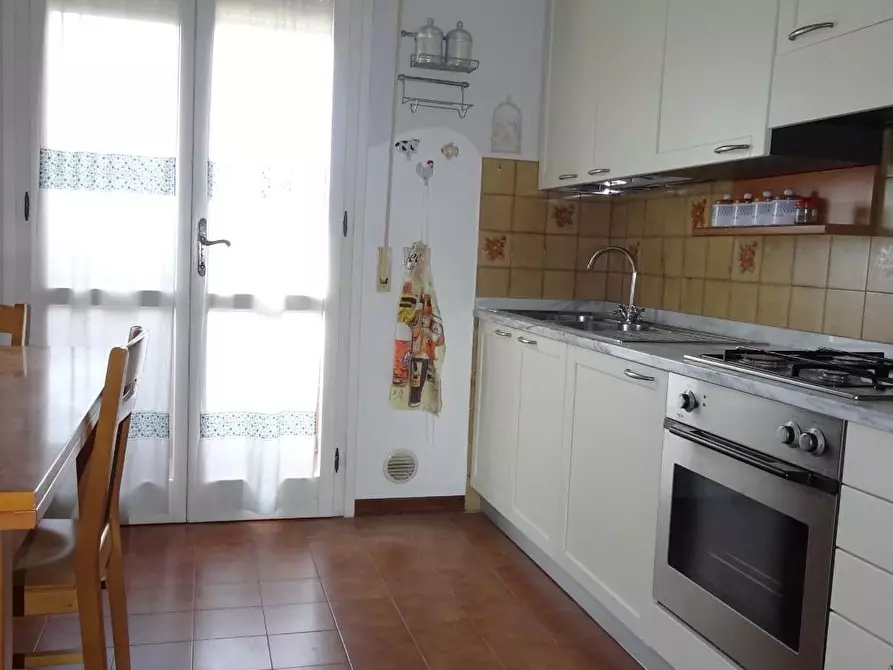 Immagine 6 di Appartamento in vendita  a Montopoli In Val D'arno