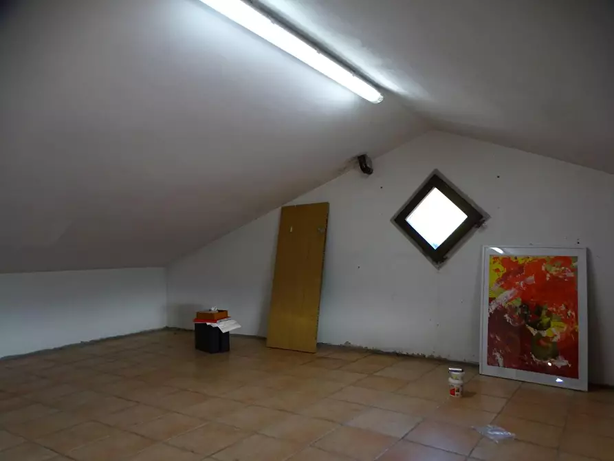 Immagine 30 di Casa indipendente in vendita  a Empoli