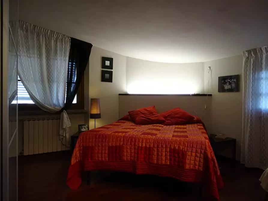 Immagine 40 di Casa indipendente in vendita  a Empoli