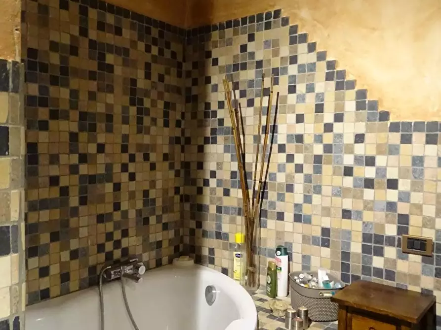 Immagine 27 di Casa indipendente in vendita  a Empoli