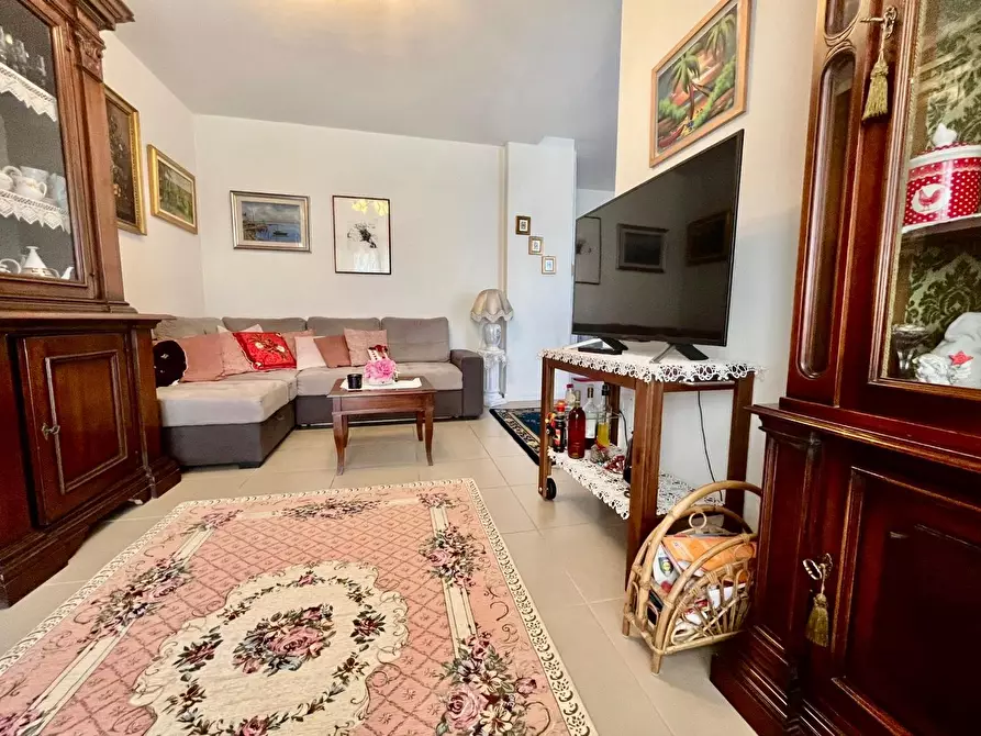 Immagine 2 di Appartamento in vendita  a Pontedera