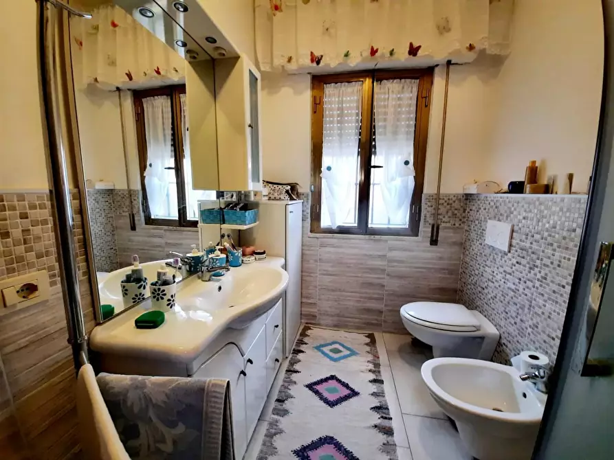 Immagine 14 di Casa bifamiliare in vendita  a Cerreto Guidi