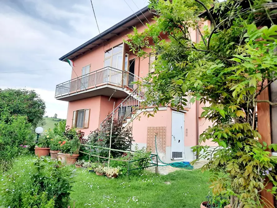 Immagine 3 di Casa bifamiliare in vendita  a Cerreto Guidi