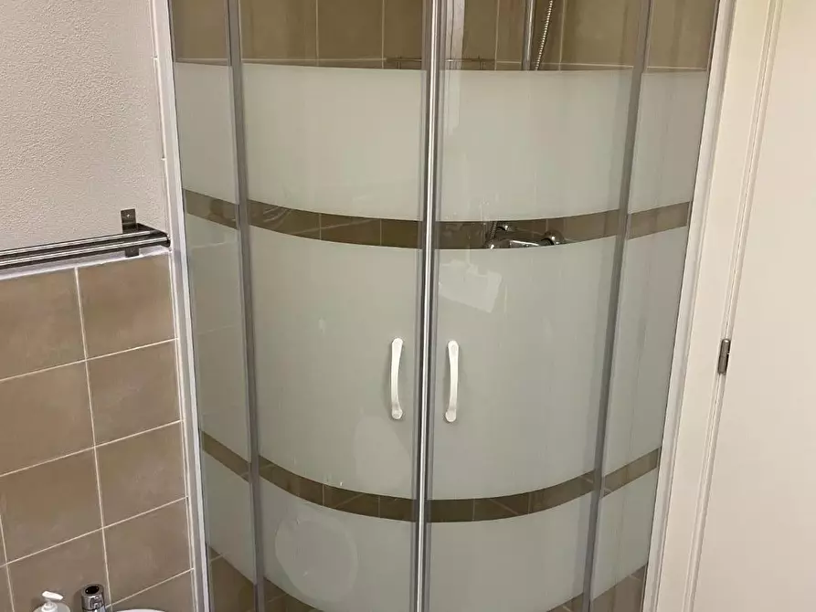 Immagine 22 di Villetta a schiera in vendita  a Massa