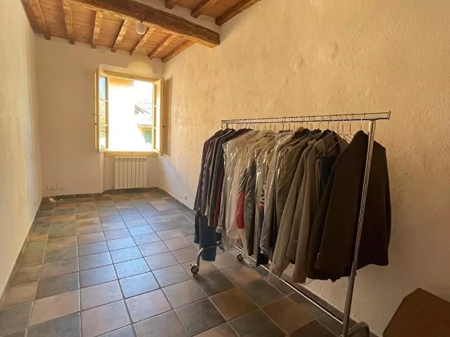 Immagine 5 di Appartamento in vendita  a Poggibonsi