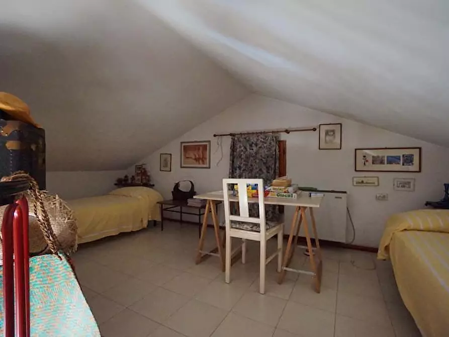 Immagine 8 di Casa indipendente in vendita  a Massa