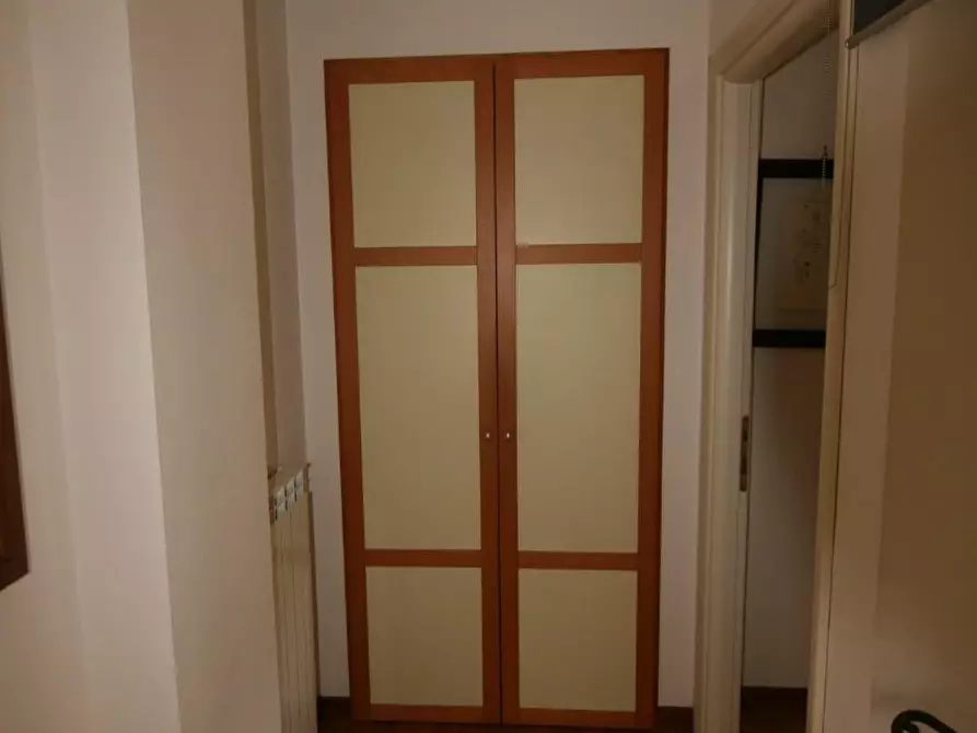 Immagine 12 di Appartamento in vendita  a Carrara