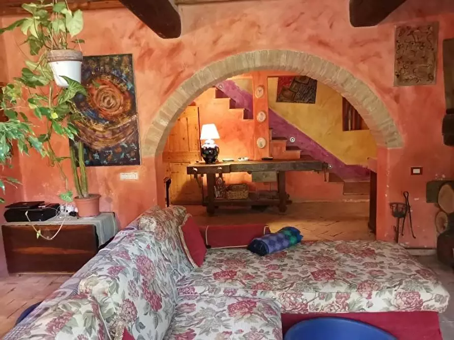 Immagine 32 di Casa colonica in vendita  a San Gimignano