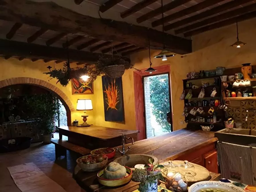 Immagine 23 di Casa colonica in vendita  a San Gimignano