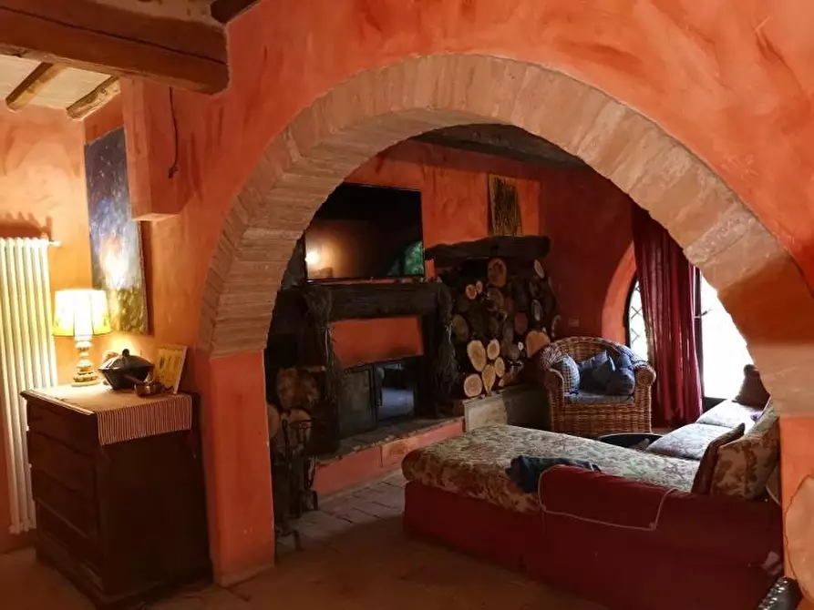 Immagine 28 di Casa colonica in vendita  a San Gimignano