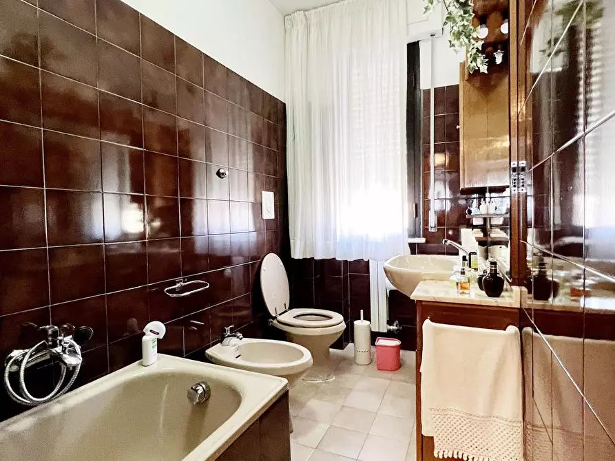 Immagine 11 di Appartamento in vendita  a Pisa