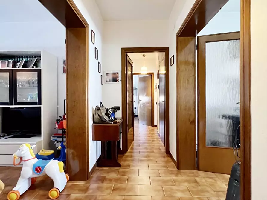 Immagine 2 di Appartamento in vendita  a Pisa