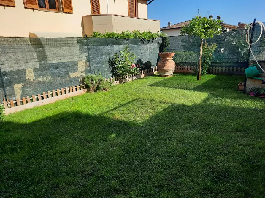 Immagine 8 di Appartamento in vendita  a Vinci