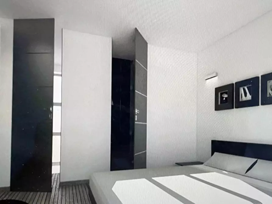 Immagine 44 di Villa in vendita  a Massa