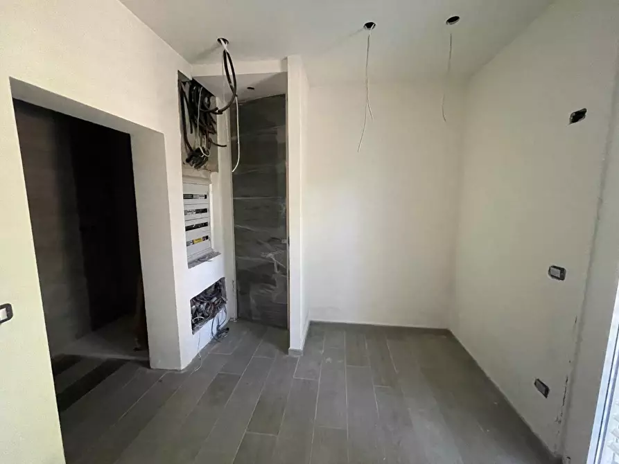 Immagine 30 di Villa in vendita  a Massa