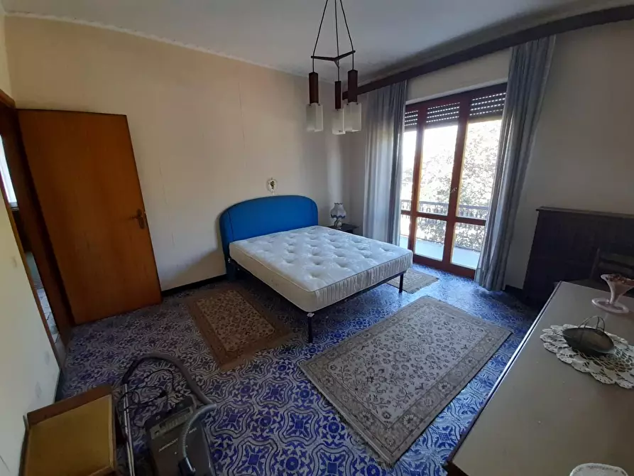 Immagine 17 di Villa in vendita  a Carrara