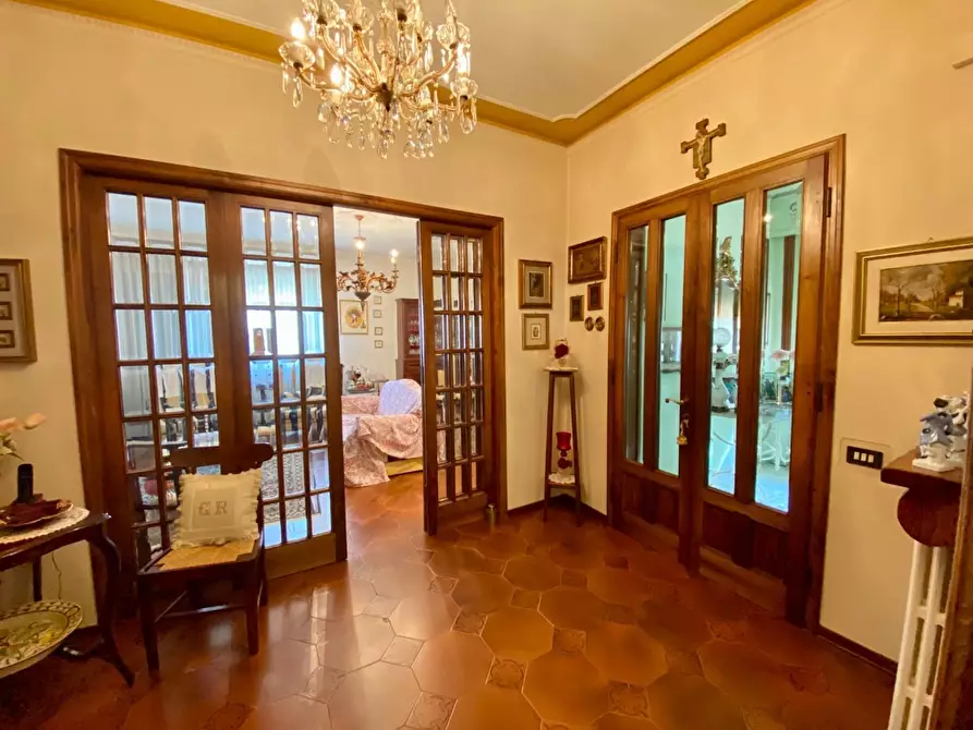 Immagine 34 di Casa bifamiliare in vendita  a Capannori